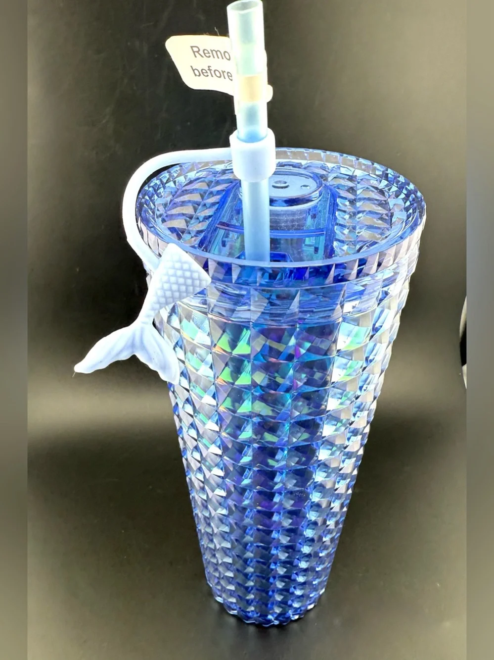 NWTs Double Wall Plastic Tumbler w/straw & mermaid tail silicone stopper. 24oz